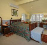 Main Creek Bower - Mackay Tourism