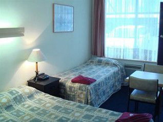 Motel Maroondah - Mackay Tourism 0