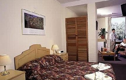 Alice Springs Plaza Hotel - Mackay Tourism 2