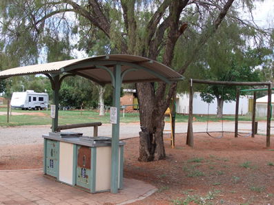 Desert Oaks Resort - Mackay Tourism 6