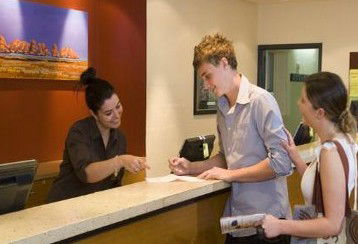 Alice Springs Resort - Mackay Tourism 0