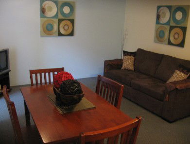 Chez Noosa - Mackay Tourism 1