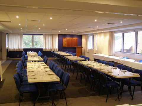 Ruth Fairfax House Accommodation - QCWA - Mackay Tourism 3