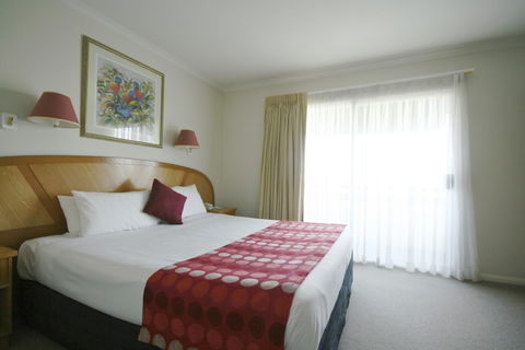 Cairns Sheridan Hotel - Mackay Tourism 2