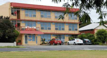 Blue Seas Motel - Mackay Tourism 2