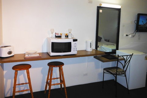 Coffs Harbour Pacific Palms Motel - Mackay Tourism 4