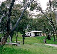 Clare Valley Cabins - Mackay Tourism