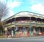 Royal Hotel Daylesford - Mackay Tourism