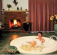 Boronia Peak Villas - Mackay Tourism