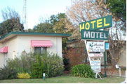 COHUNA MOTOR INN - Mackay Tourism 0