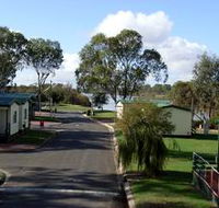 Mannum Caravan Park Cabins - Mackay Tourism