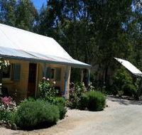 Riesling Trail Cottages - Mackay Tourism