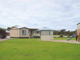 Pickering Cottages - Mackay Tourism 0