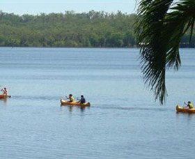 Lake Bennett Resort - Mackay Tourism 0