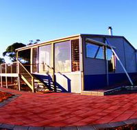 Wilderness Valley Studio Accommodation - Mackay Tourism