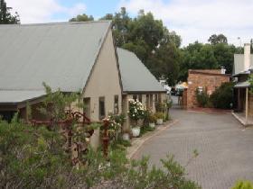 Zorros Of Hahndorf - Mackay Tourism 0