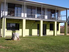 Sea Lime Beach House - Mackay Tourism 0
