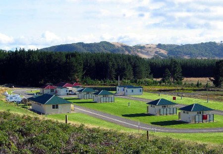 Mount Compass Caravan Park - Mackay Tourism 1