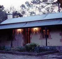 Walnut Cottage - Mackay Tourism
