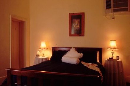 Walnut Cottage - Mackay Tourism 2