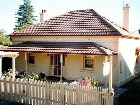 Frieda's Cottage - Mackay Tourism 1