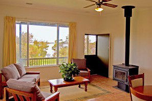 Ulonga Lodge - Mackay Tourism 4