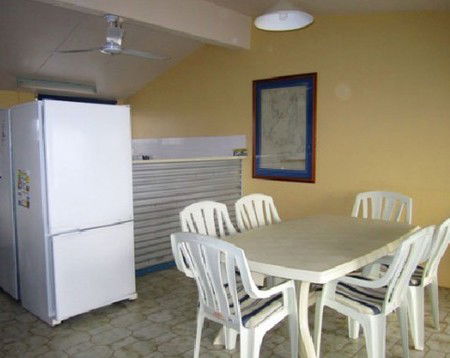 SeaStar Apartments - Mackay Tourism 4