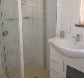 Longbeach Apartments Coffin Bay - Mackay Tourism 2