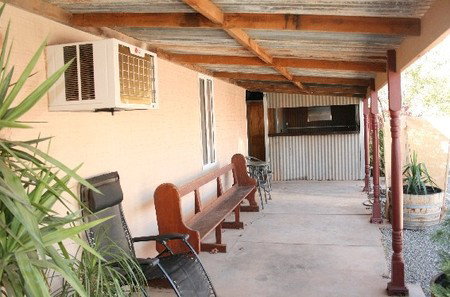 Meaney's Rest - Mackay Tourism 2