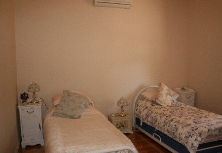 Meaney's Rest - Mackay Tourism 4