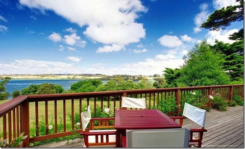 Tamar River Retreat - Mackay Tourism 0