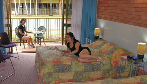 Batchelor Resort - Mackay Tourism 2