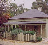 Miriams Cottage - Mackay Tourism