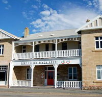 Port Elliot Beach House YHA - Mackay Tourism