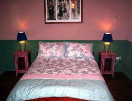 Villa Martini - Mackay Tourism 1