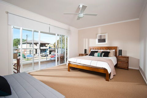 Coast & Vines @ Moana Beach - Mackay Tourism 3