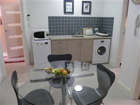 Adelaide's Norwood Apartment - Mackay Tourism 2