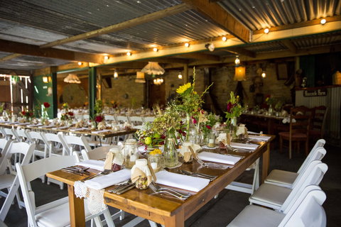 Willunga Peacock Farm Bed And Breakfast - Mackay Tourism 2