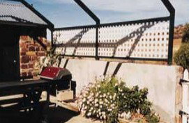 Rose Cottage - Mackay Tourism 3