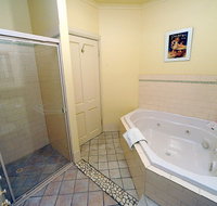 St Helens Cottages- Coach House - Mackay Tourism