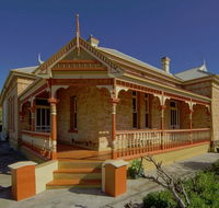Myras Moonta Retreat - Mackay Tourism