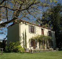 Adelaide Hills Retreats - Mackay Tourism