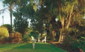 Riverfront Retreat - Mackay Tourism 0