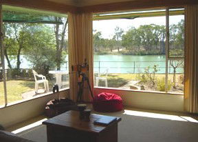 Riverfront Retreat - Mackay Tourism 1