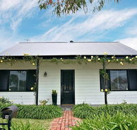 Yoredale Cottage Port Elliot - Mackay Tourism