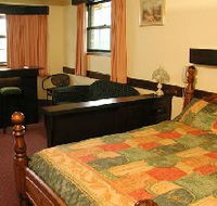 Olde Tudor Hotel - Mackay Tourism