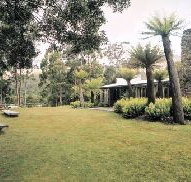 Tullah Lakeside Lodge - Mackay Tourism