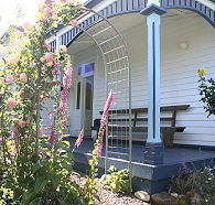 Devonport Bed  Breakfast - Mackay Tourism