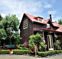 Clear Creek Cottage - Mackay Tourism