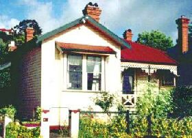 Duck House - The - Mackay Tourism 0